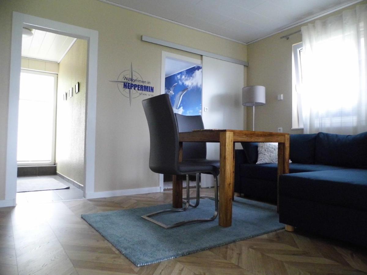 Ferienwohnung Seerose Neppermin Exterior foto