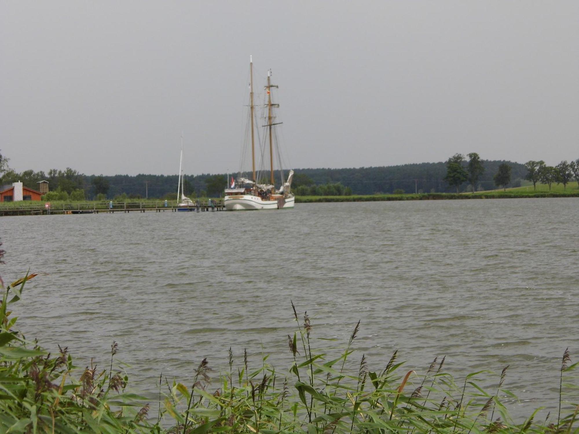Ferienwohnung Seerose Neppermin Exterior foto