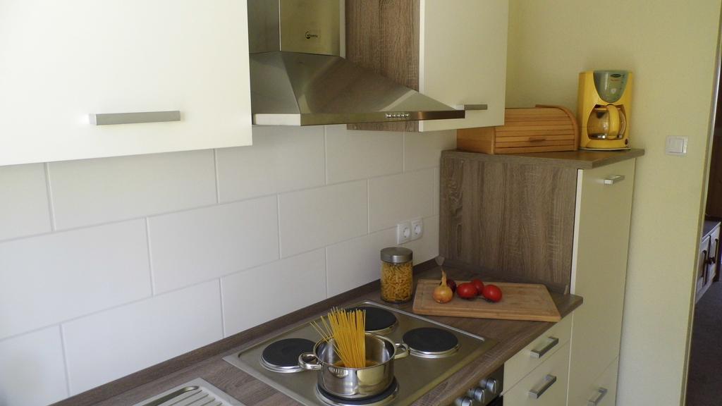 Ferienwohnung Seerose Neppermin Exterior foto