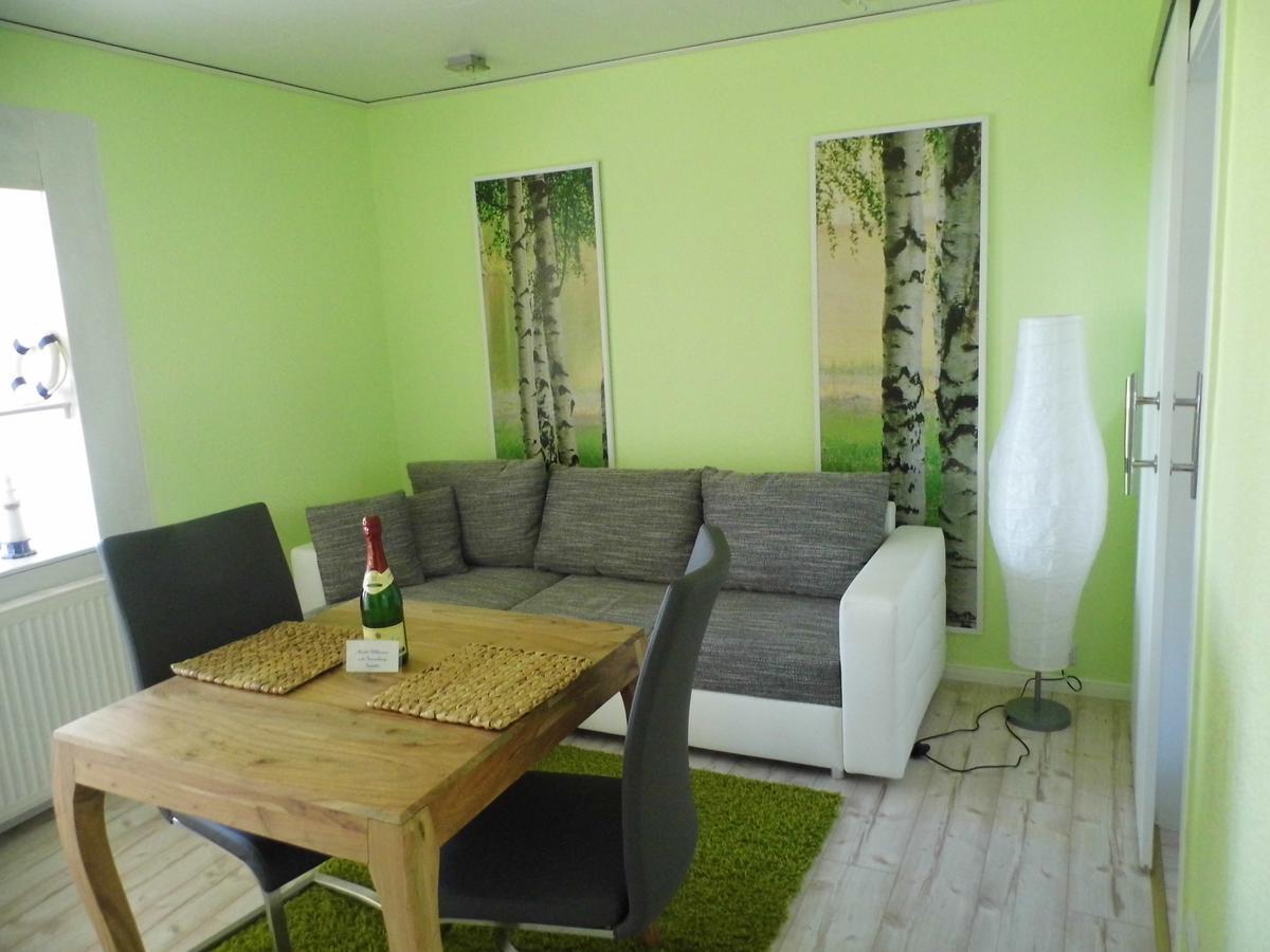Ferienwohnung Seerose Neppermin Exterior foto